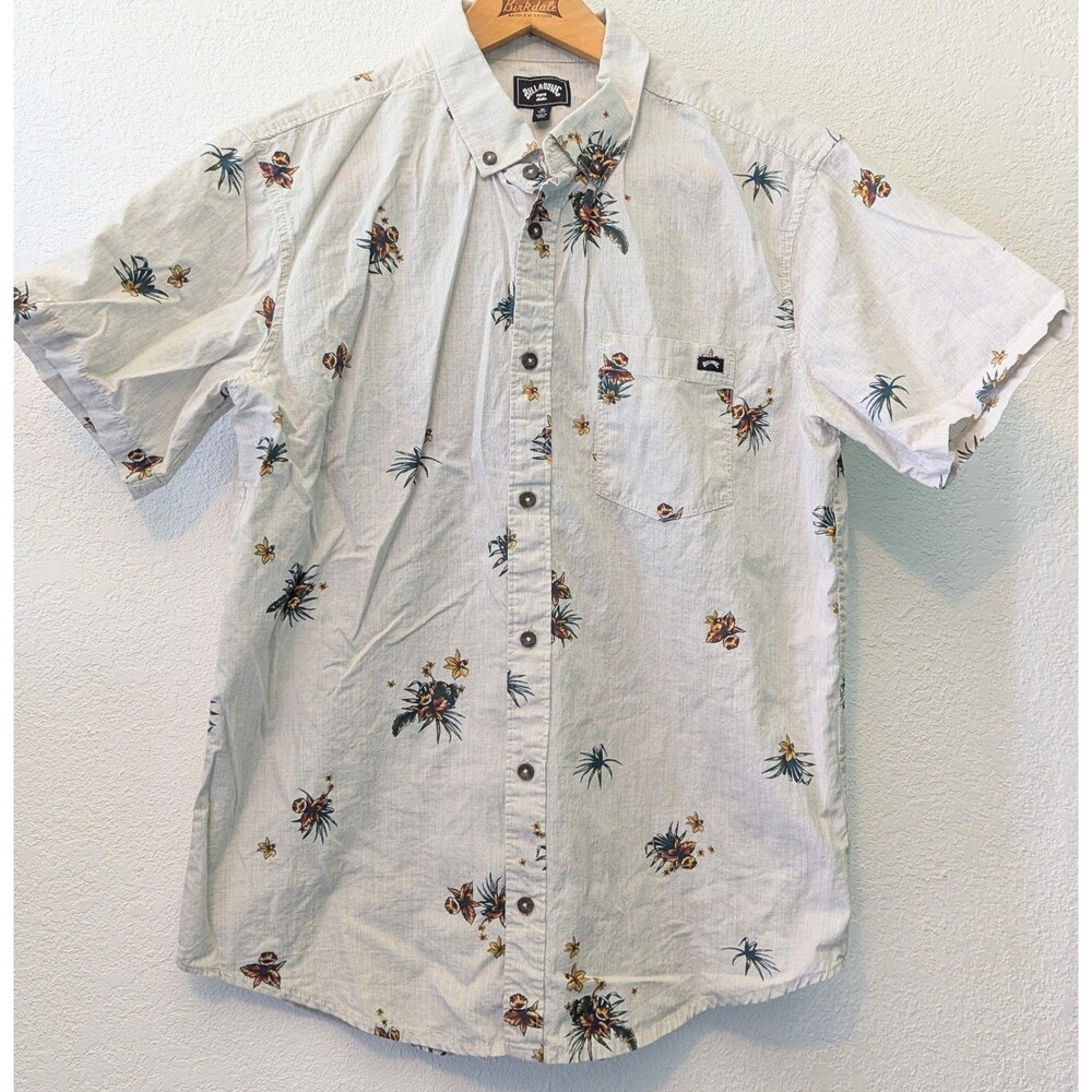 Billabong Hawaiian Shirt Mens Size Medium Button Up Short Sleeve Floral (447m)